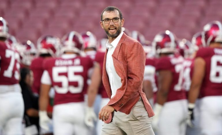  Look: Stanford GM Andrew Luck excited as Cardinal return fumble for TD