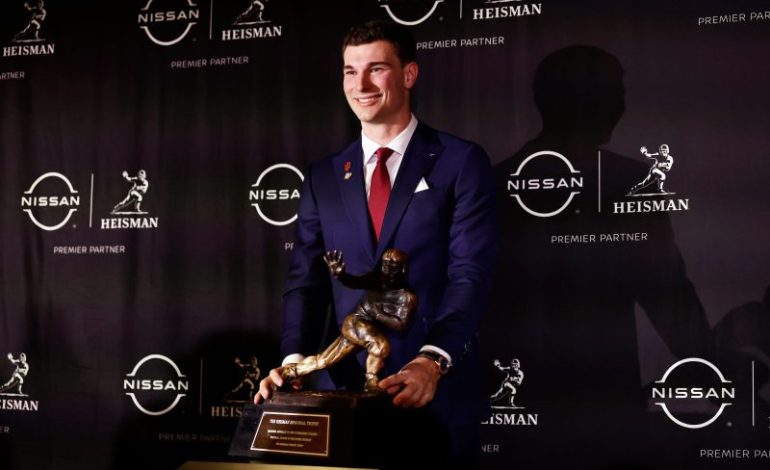  Who won the Heisman Trophy in 2025? Voting results, finalist stats