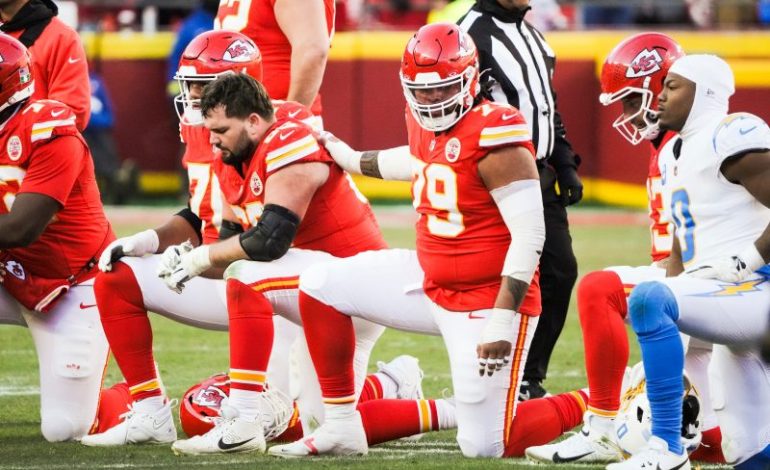  Chiefs Era ends the hard way, with insult and injury