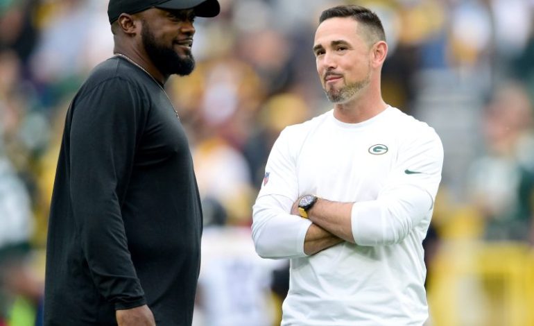  Aaron Rodgers defends job futures of Mike Tomlin, Matt LaFleur