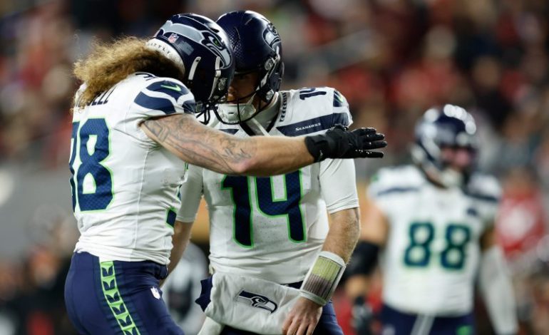  NFL’s Saturday winners, losers: Darnold rides high; will Panthers die?