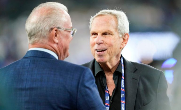  Giants co-owner, Epstein discussed women in emails
